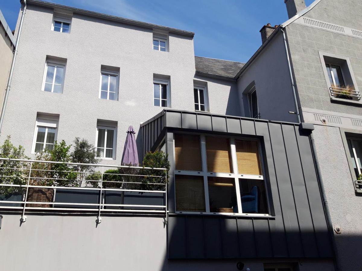 Agreables Chambres Independantes - Coutances Centre Dış mekan fotoğraf